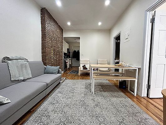 1st image of 110 Saint Marks Pl APT 11