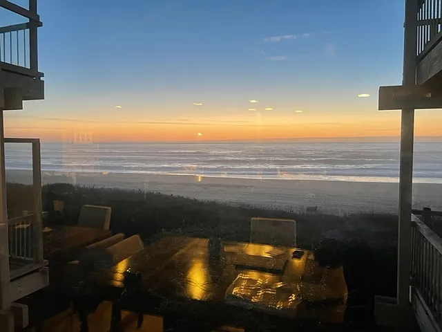 N Highway 101 — Photo 16