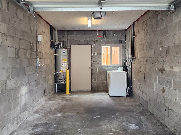 609 Hope St — Photo 23