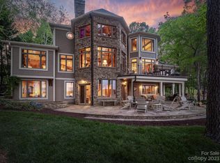 9224 Fair Oak Dr, Sherrills Ford, NC 28673