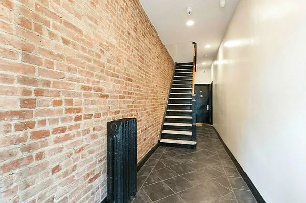 Rented by Keller Williams NYC | media 16