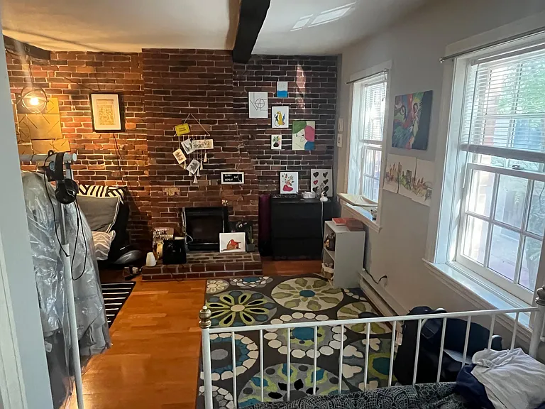 33 Winchester St #2 — Photo 6