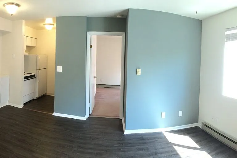 323 S. Grant St. — Photo 4