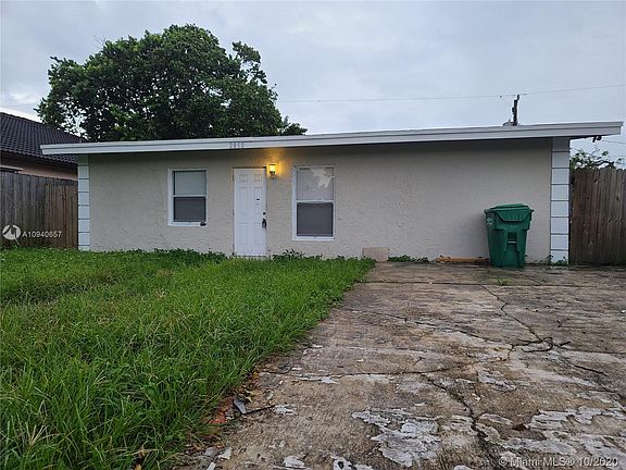 2nd image of 2850 NW 14th St #2850