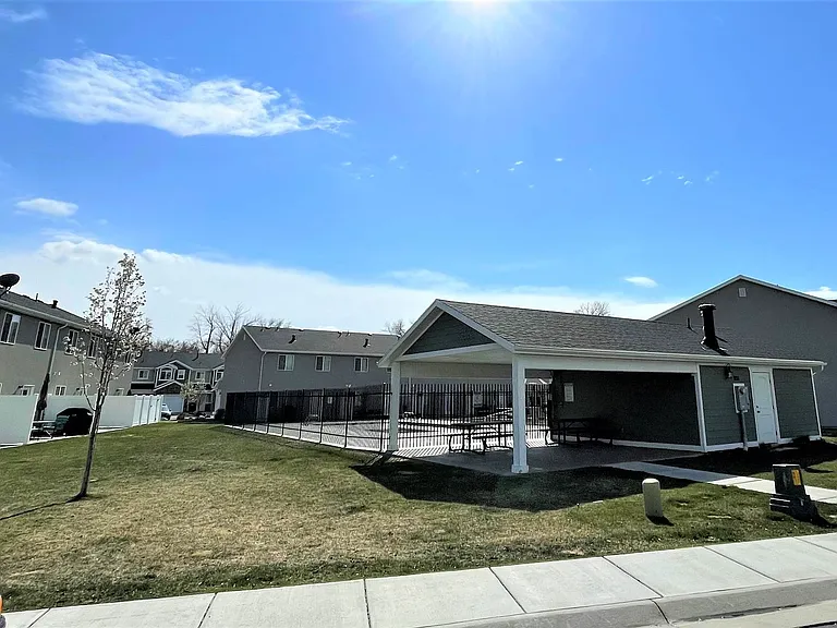 2378 S Knights Way — Photo 23