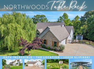 17 Northwoods Dr, Kimberling City, MO 65686