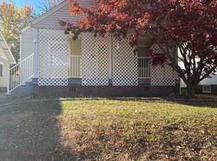 2341 S 4th St, Springfield, IL 62703