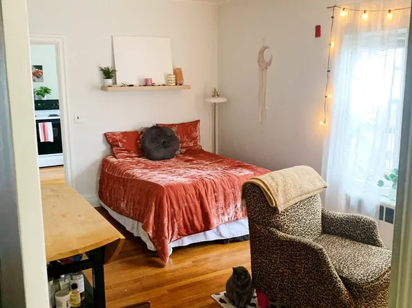196 Waterman St #196A2, Providence, RI 02906
