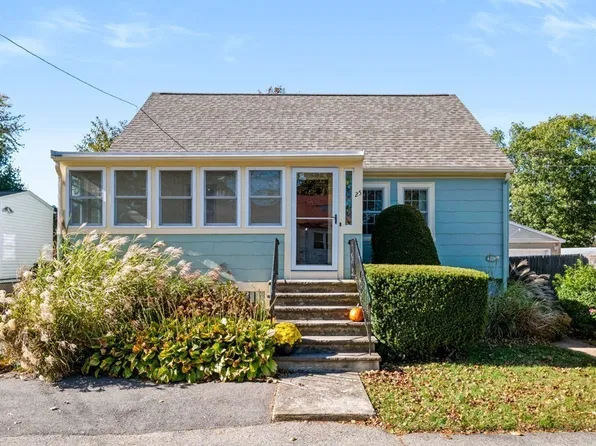 25 Hillcrest Ave, Beverly, MA 01915