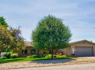 294 Ems B38 Ln, Leesburg, IN 46538