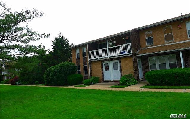 2nd image of 91 Artist Lake Dr