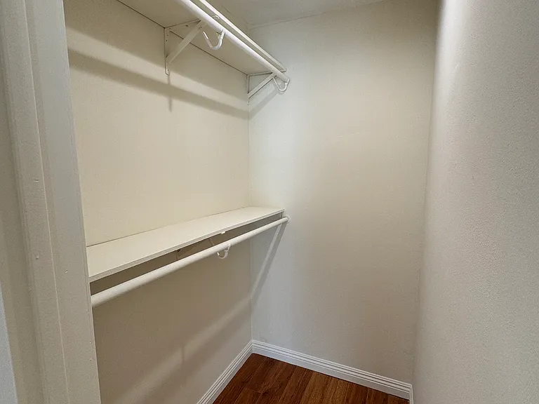 1122 Linden Ave #3 — Photo 15
