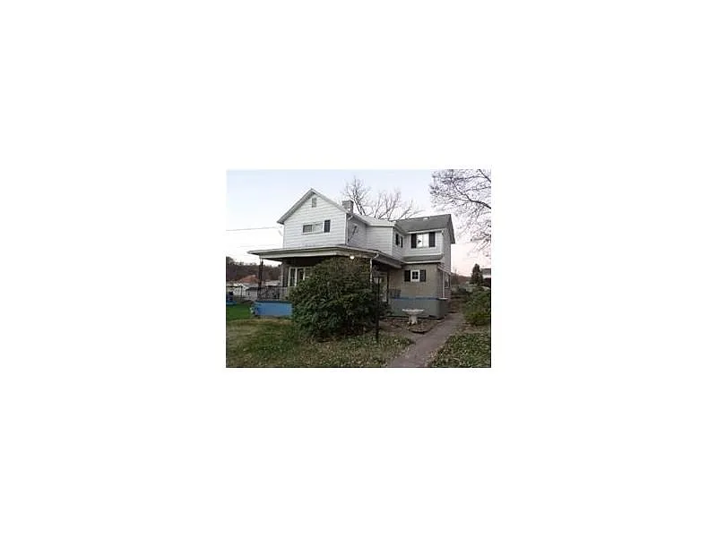 405 Water St photo 1