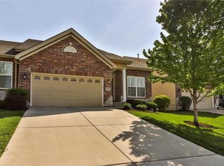 3009 Arbor Station Ct, Ballwin, MO 63021