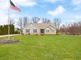 2271 Graybill Rd, Uniontown, OH 44685