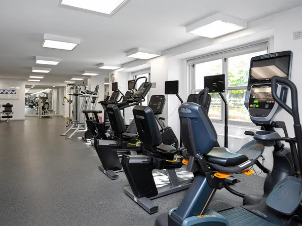 500 East 77th Street image 6 of 9