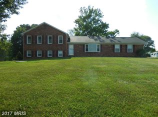 11695 Ropp Ln, Lovettsville, VA 20180