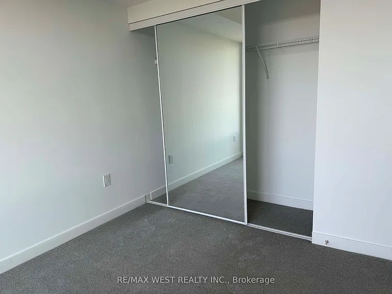 4010 Eglinton Ave W #1309 — Photo 11