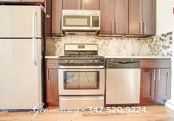 4th image of 70 Wilson Ave APT 3R