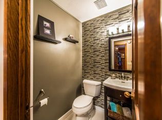 17310 Creek Ridge Pass, Minnetonka, MN 55345