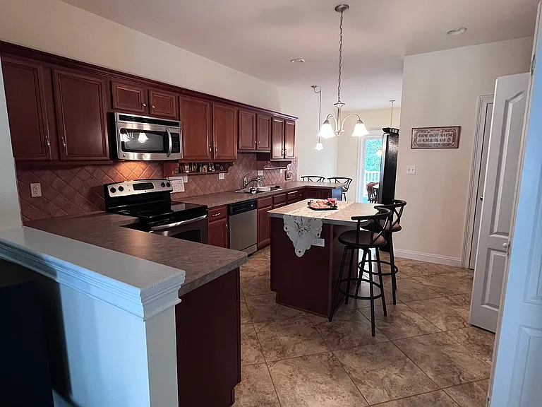 11 Peace Ln — Photo 4