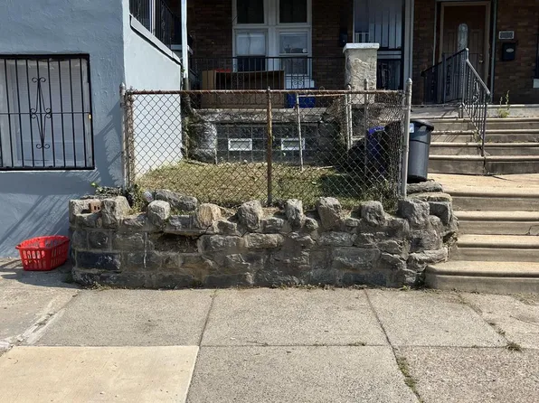 6017 Chestnut St, Philadelphia, PA 19139