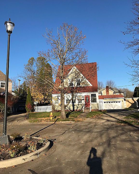 1st image of 107 Grant Ct