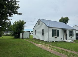 608 E Madison Ave, Owensville, MO 65066