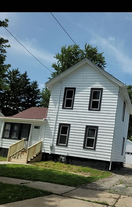 1st image of 826 Grove St