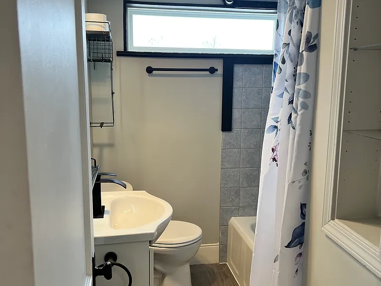 2904 Grape Rd — Photo 10