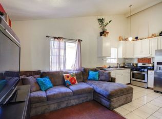 6820 California Ave APT F, Bell, CA 90201