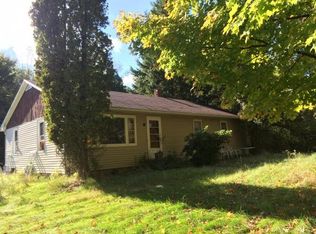 N3367 Grand Seasons Dr, Waupaca, WI 54981
