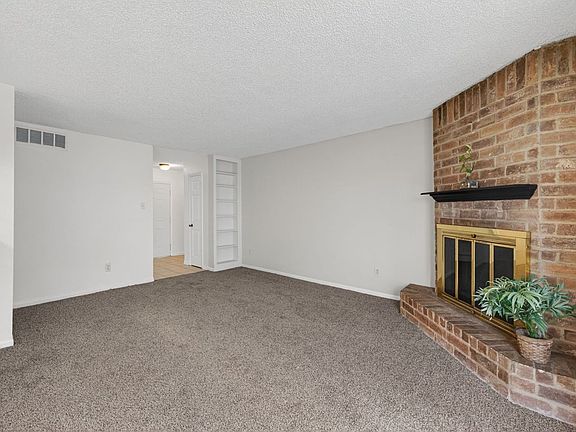 2nd image of 2800 Jeanetta St APT 1806
