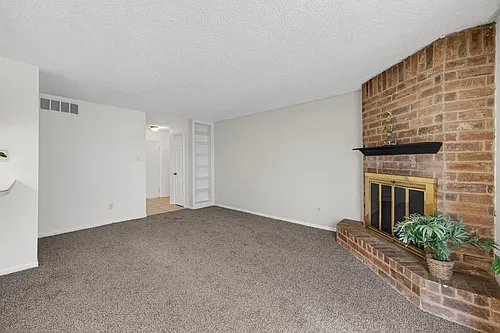 2800 Jeanetta St Photo 1