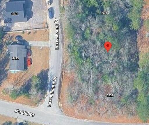 4th image of 2430 Luxembourg Drive