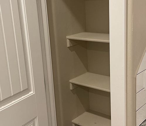 5th image of 5212 Oakwood Villa Ct