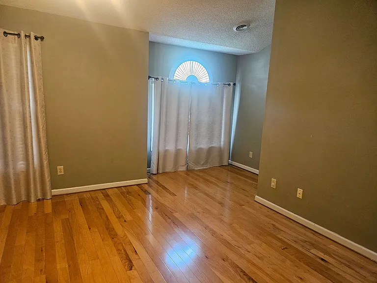 734 Concord Farms Ln — Photo 19