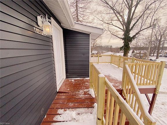 2nd image of 614 Fig Dr