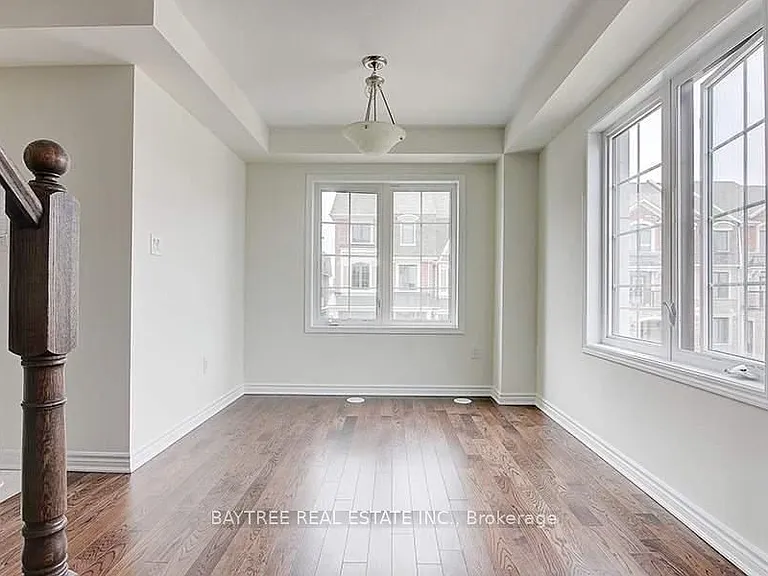 76 Casely Ave — Photo 14
