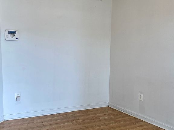 0DAD8E27-5444-489B-A76E-10C73BC187E4