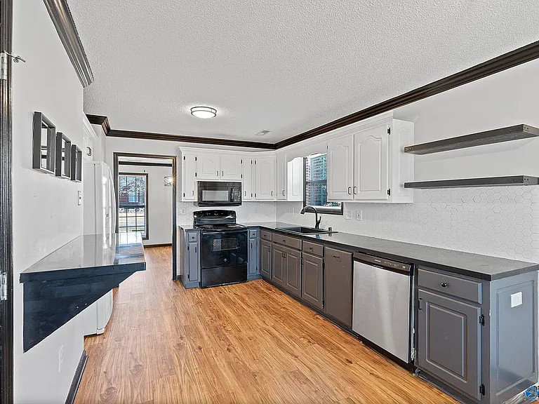 101 Cedar Hollow Ct — Photo 5
