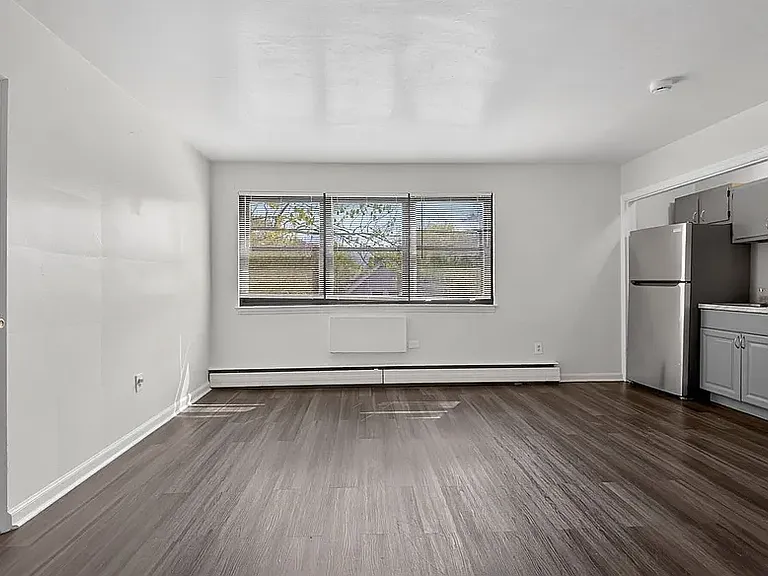 1360 Edgewood Ave #B — Photo 3