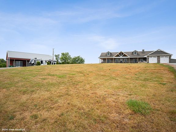 3rd image of 1293 Illinois Dr