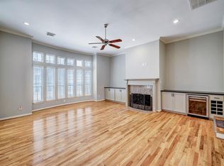 5422 Venice St, Houston, TX 77007