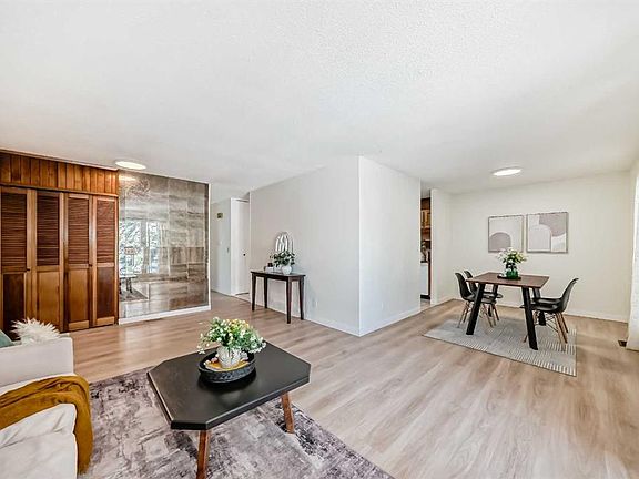 5th image of 7807 E 20a St SE