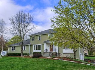 3 Pheasant Hill Ln, Methuen, MA 01844