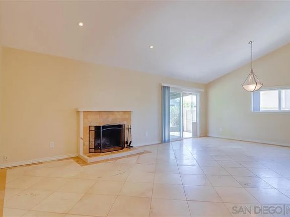 2nd image of 3527 Mount Abbey Ave