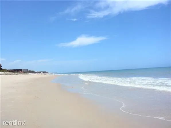 2303 Tamarind Dr, Fort Pierce, FL 34949