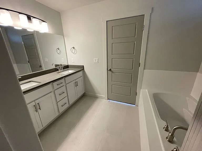 4380 W Bergen Ln — Photo 25