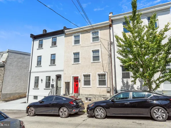 126 Seville St, Philadelphia, PA 19127